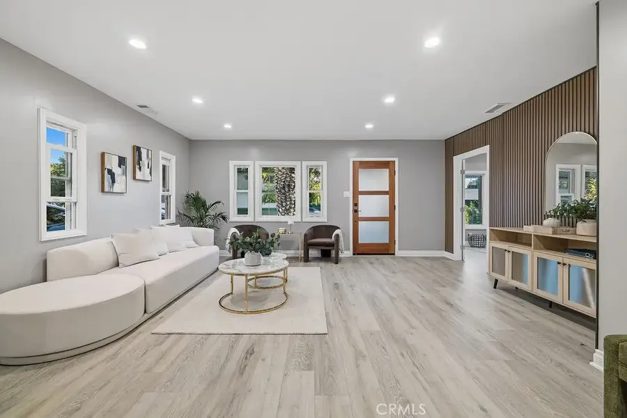 767 Fairmont Avenue, Glendale, CA 91203 - #3