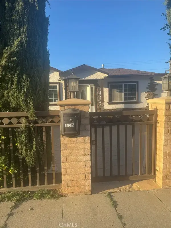 17535 Burbank, Encino, CA 91316