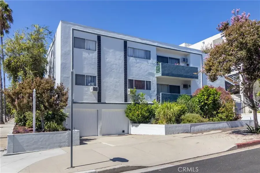 601 E Angeleno, Burbank, CA 91501 - #2