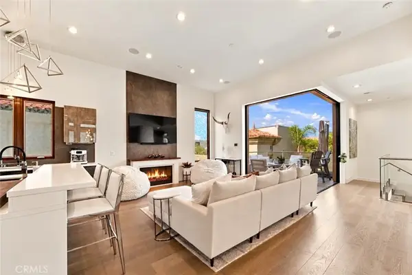 721 1st Place, Hermosa Beach, CA 90254