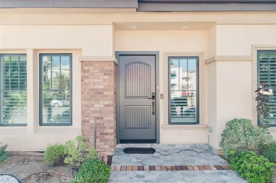 1308 E Broadway, Glendale, CA 91205 - #3