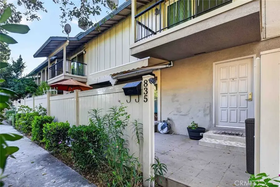835 N Altadena Drive, Pasadena, CA 91107 - #2