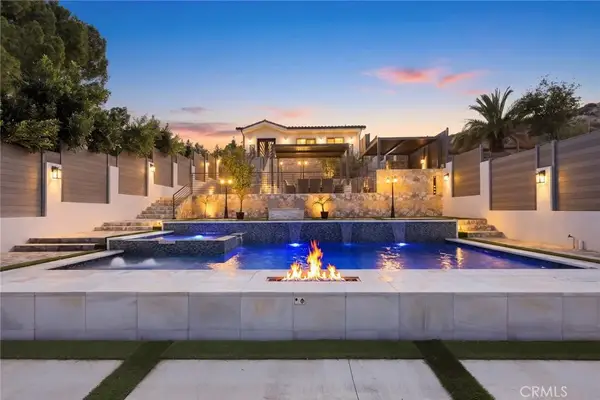 8812 Yates, Sunland, CA 91040