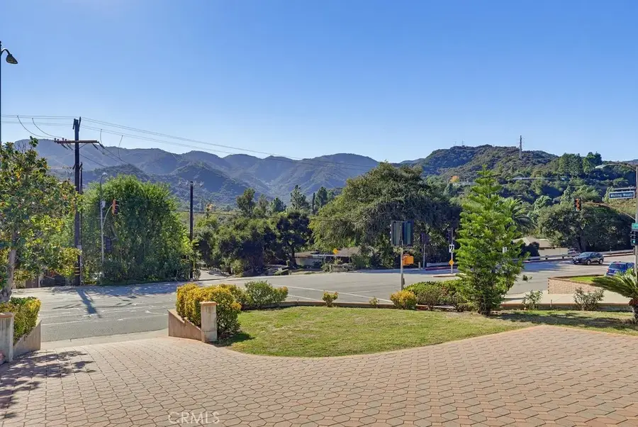 3127 Honolulu, La Crescenta, CA 91214 - #3