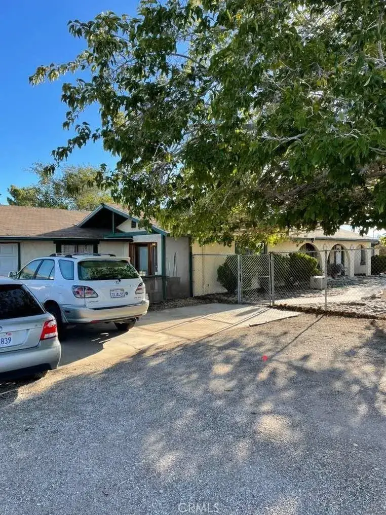 10722 Phelan Road, Oak Hills, CA 92344 - Image #1