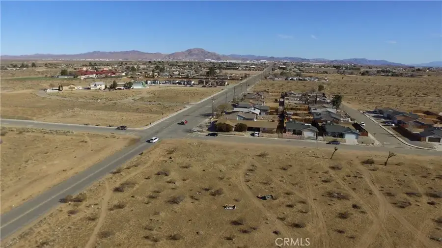 459601 Prapi, Adelanto, CA 92301 - #2