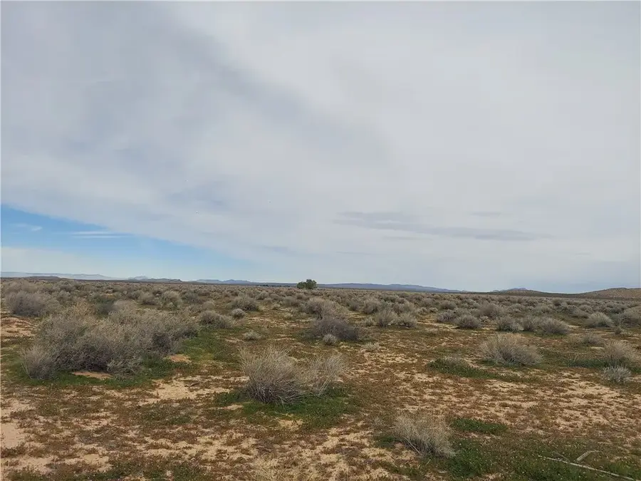 0 Grantham Rd, Edwards, CA 93523 - Image #3