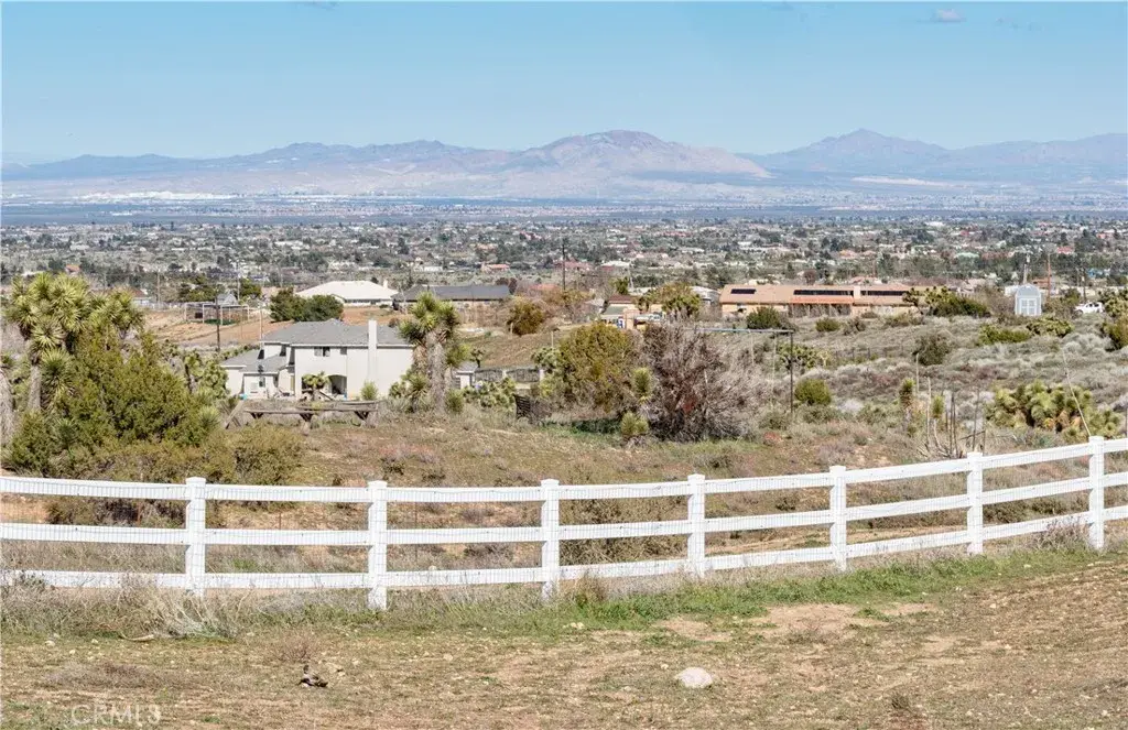 3 Cygnet, Phelan, CA 92371 - #1