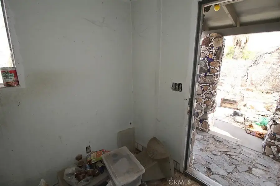 1233 Desert Drive, Needles, CA 92363 - Image #3