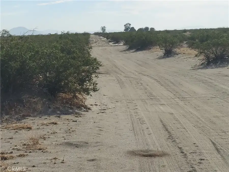 0 Bookasta St, El Mirage, CA 92301 - #3