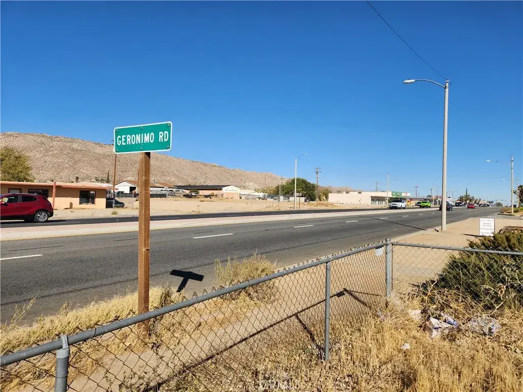 55601 29 Palms, Yucca Valley, CA 92284 - #1