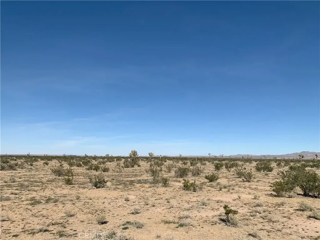 0 Desoto, Adelanto, CA 92301 - #1