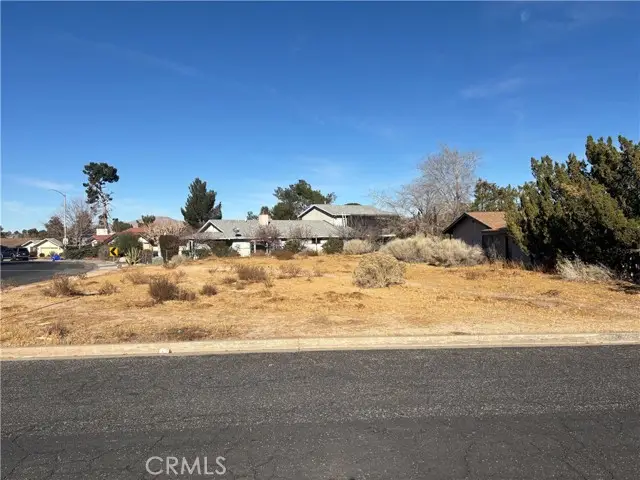 14 Arrowhead, Victorville, CA 92395 - Image #2