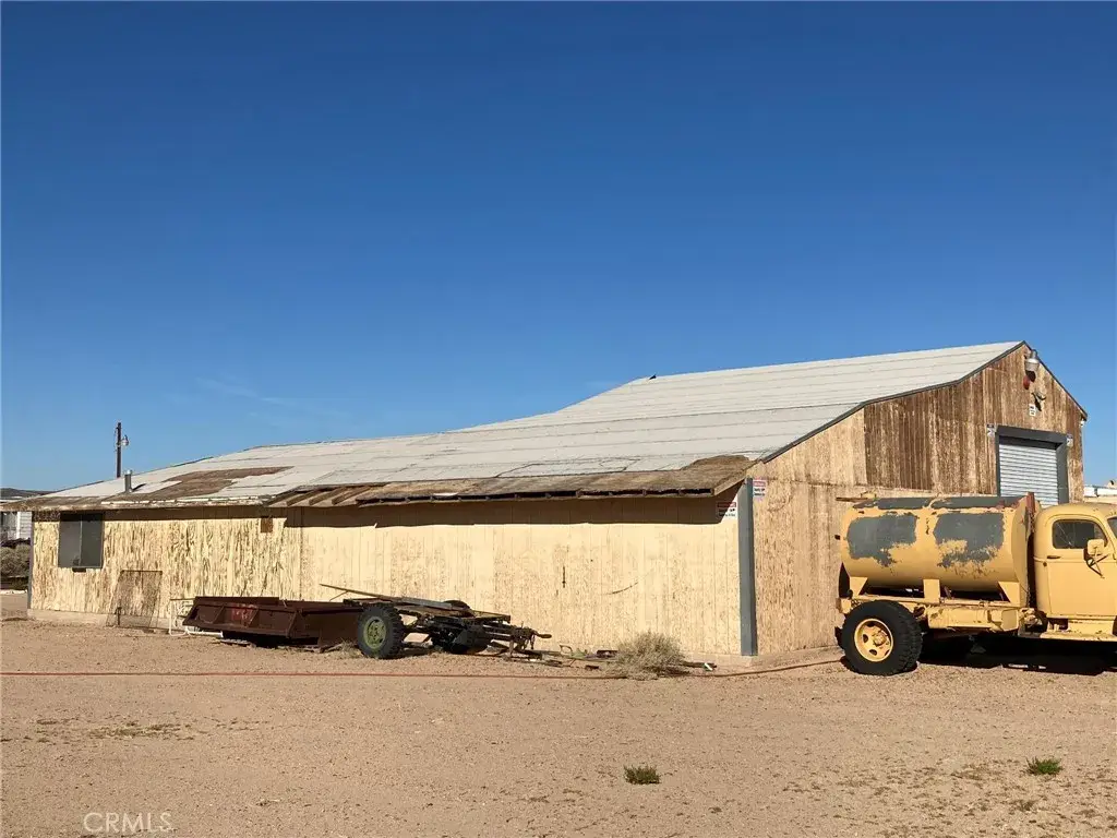 35127 Condor Road, Newberry Springs, CA 92365 - #1