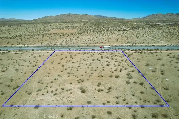 4 Quarry, Apple Valley, CA 92307