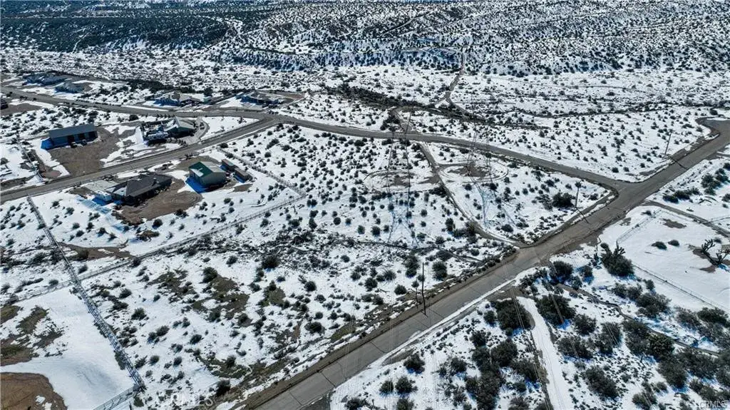 7877 Capelin, Phelan, CA 92371 - #1