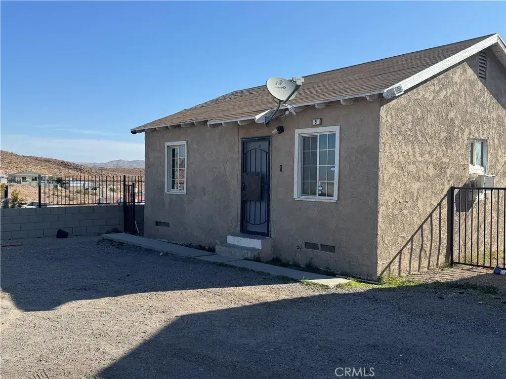 401 W Fredricks Street, Barstow, CA 92311 - #1