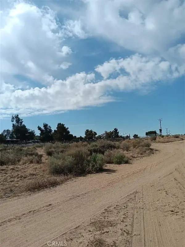 6727 Coyote, Phelan, CA 92371