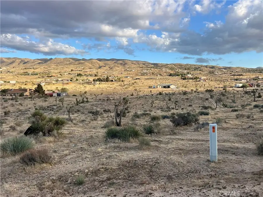 3 Ocotillo, Apple Valley, CA 92308 - #2