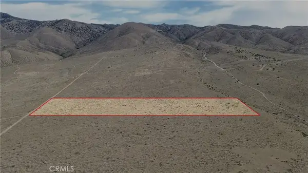22 Canyon View, Apple Valley, CA 92308