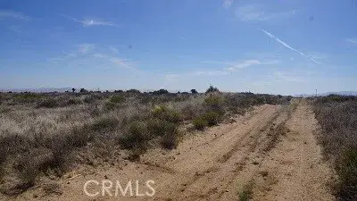 4 Wilson Ranch, Phelan, CA 92371