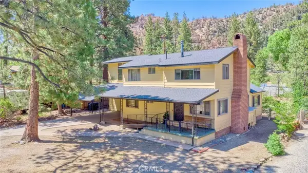 960 Snowbird Road, Wrightwood, CA 92397