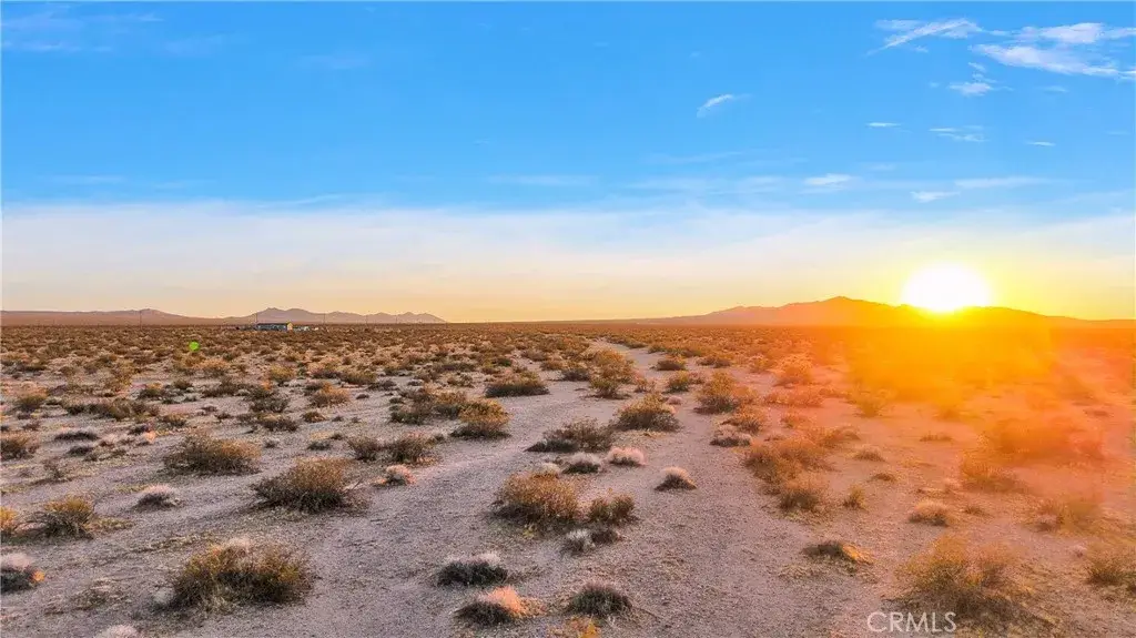 4625511 Drifting Sands Rd, Adelanto, CA 92301 - #1