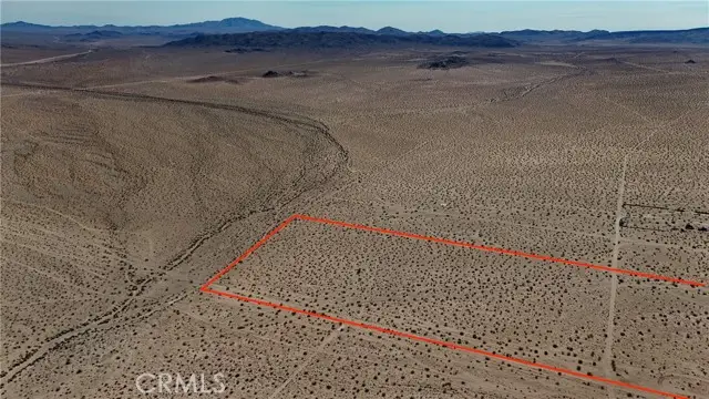 763 Esaw (near), Lucerne Valley, CA 92356 - Image #2