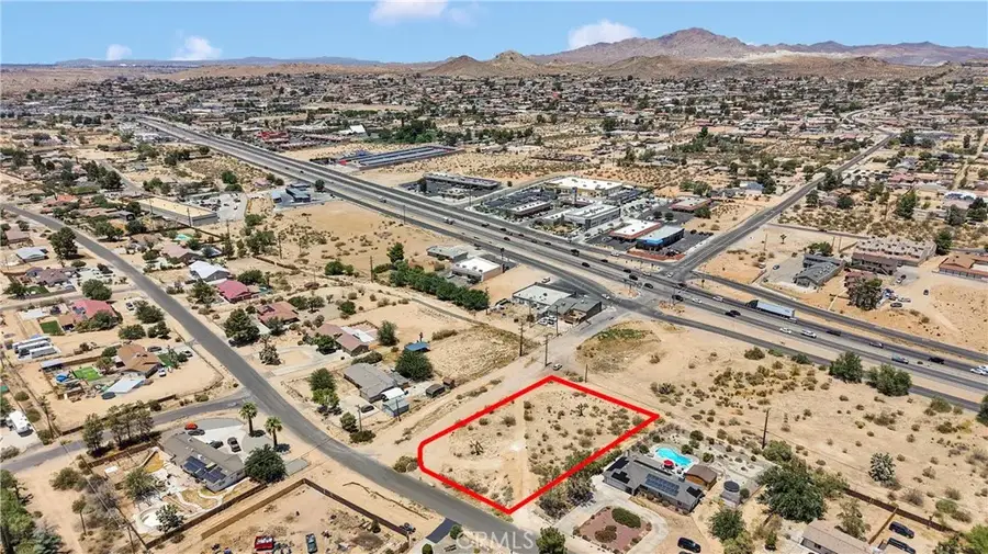 18924 Symeron, Apple Valley, CA 92307 - #3