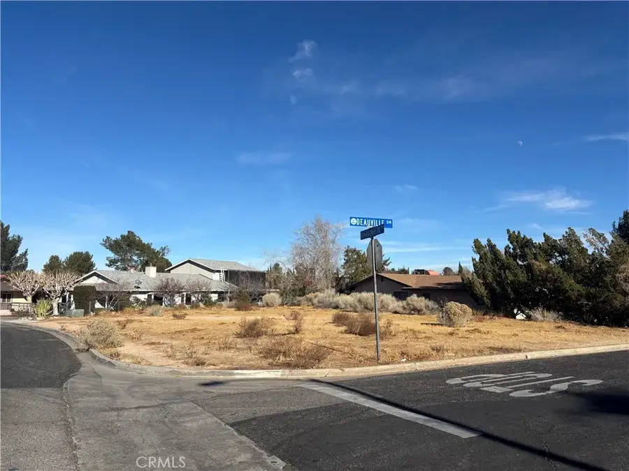 14 Arrowhead, Victorville, CA 92395 - Image #3