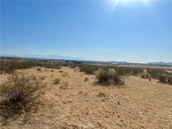 1 Shirwaun, Apple Valley, CA 92307