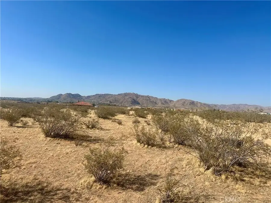1 Shirwaun, Apple Valley, CA 92307 - #2