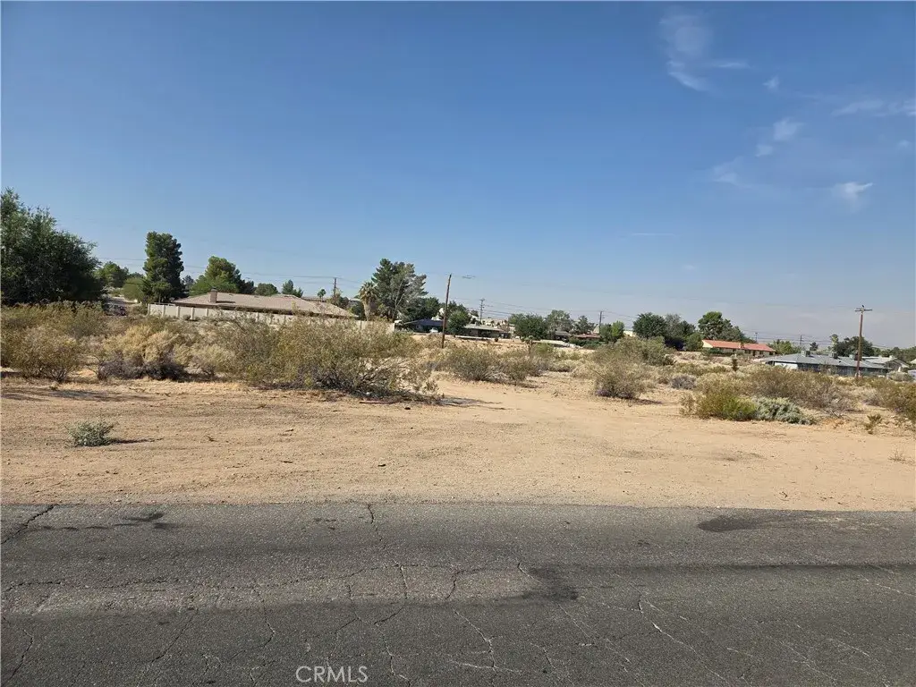 0 Happy Trails(hwy 18), Apple Valley, CA 92307 - #1