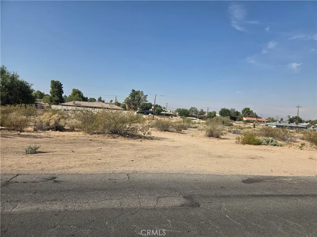 0 Happy Trails (hwy 18), Apple Valley, CA 92307 - #1