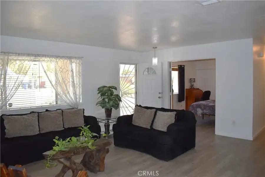 13422 Nicola Road, Apple Valley, CA 92308 - Image #3