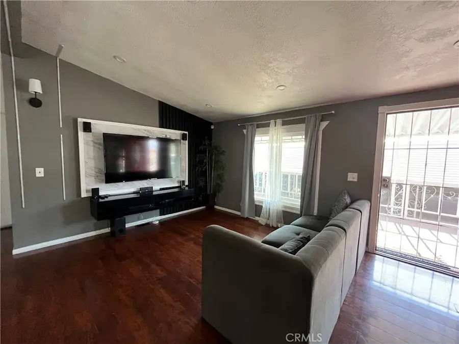 20683 Waalew #B5, Apple Valley, CA 92307 - Image #2