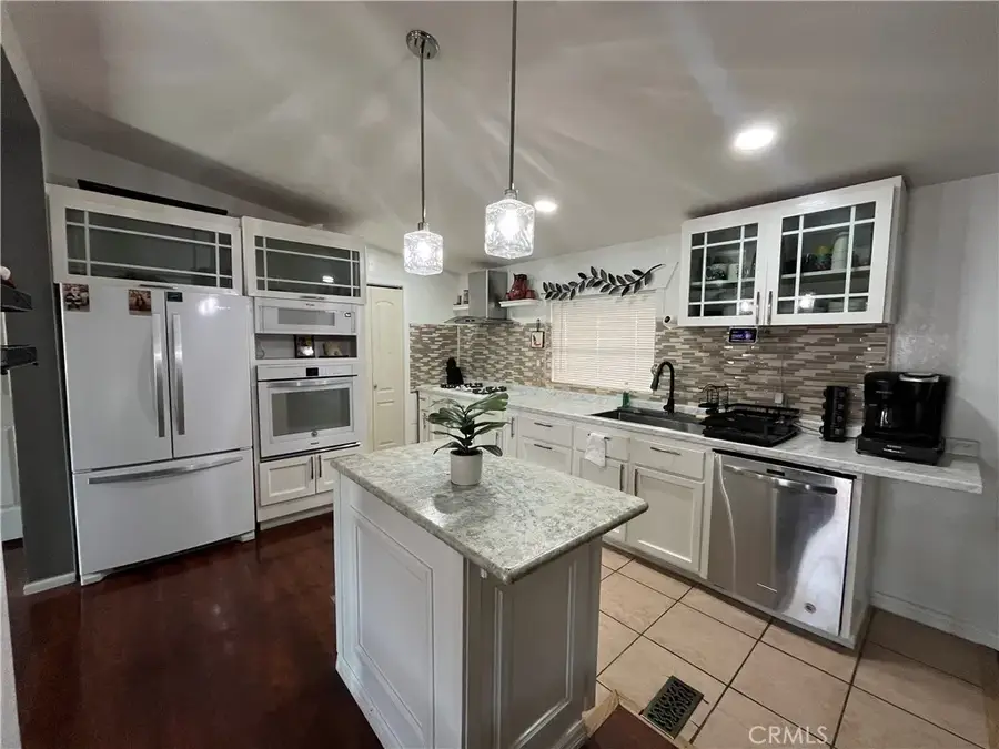 20683 Waalew #B5, Apple Valley, CA 92307 - Image #3