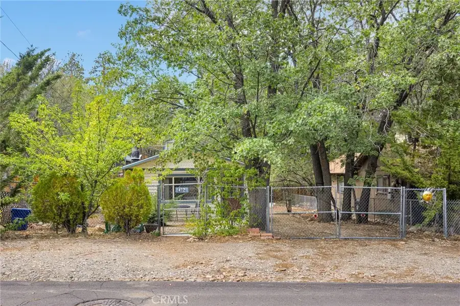 412 San Bernardino Avenue, Sugarloaf, CA 92386 - Image #2