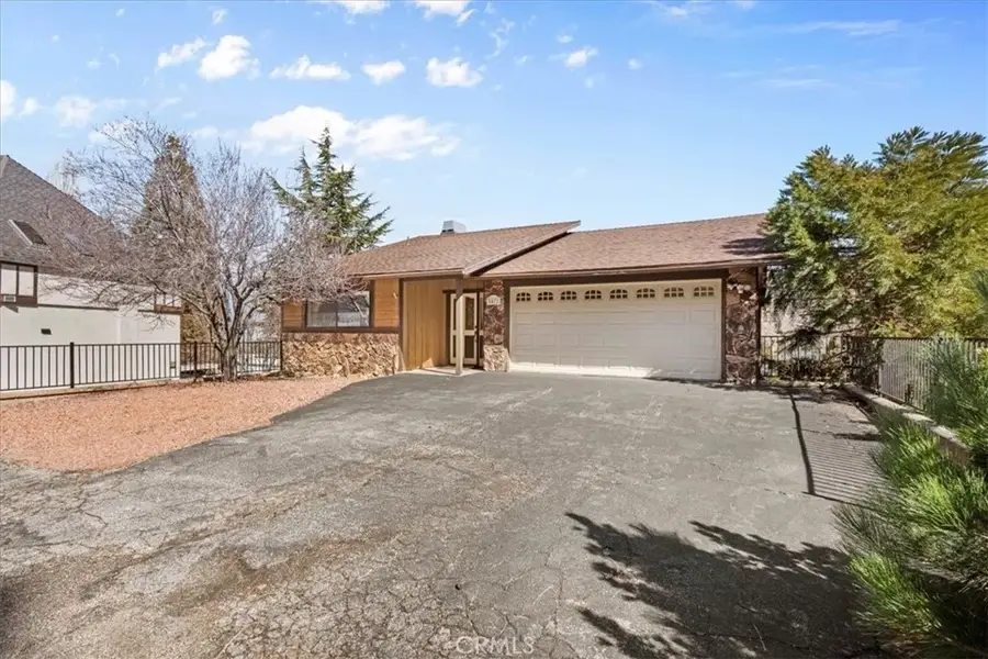 5471 Zurich Drive, Wrightwood, CA 92397 - #3