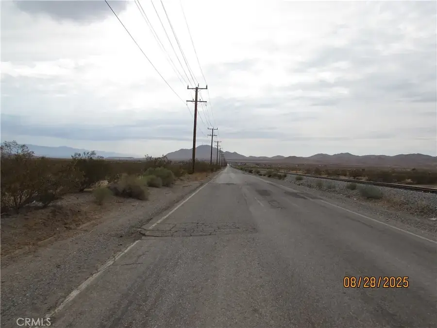 16 Quarry, Apple Valley, CA 92307 - Image #2