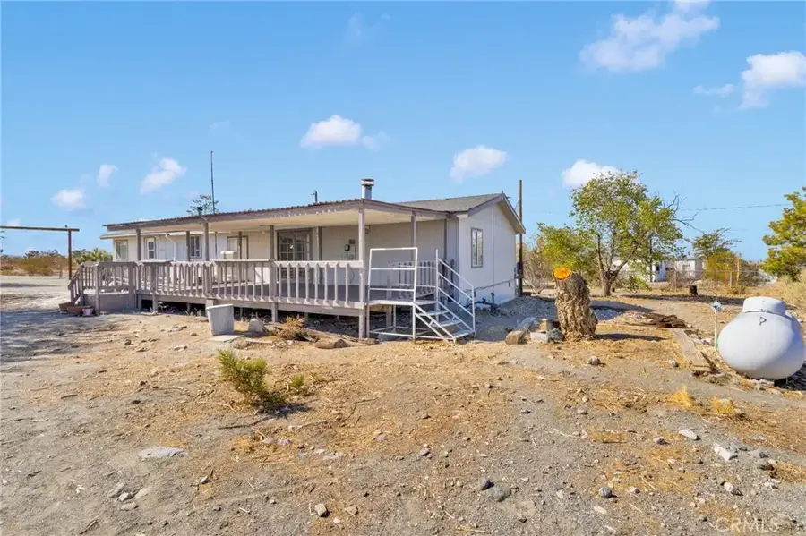 11579 Amarillo Road, Phelan, CA 92371 - Image #2