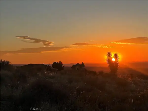 3 Outpost, Apple Valley, CA 92308