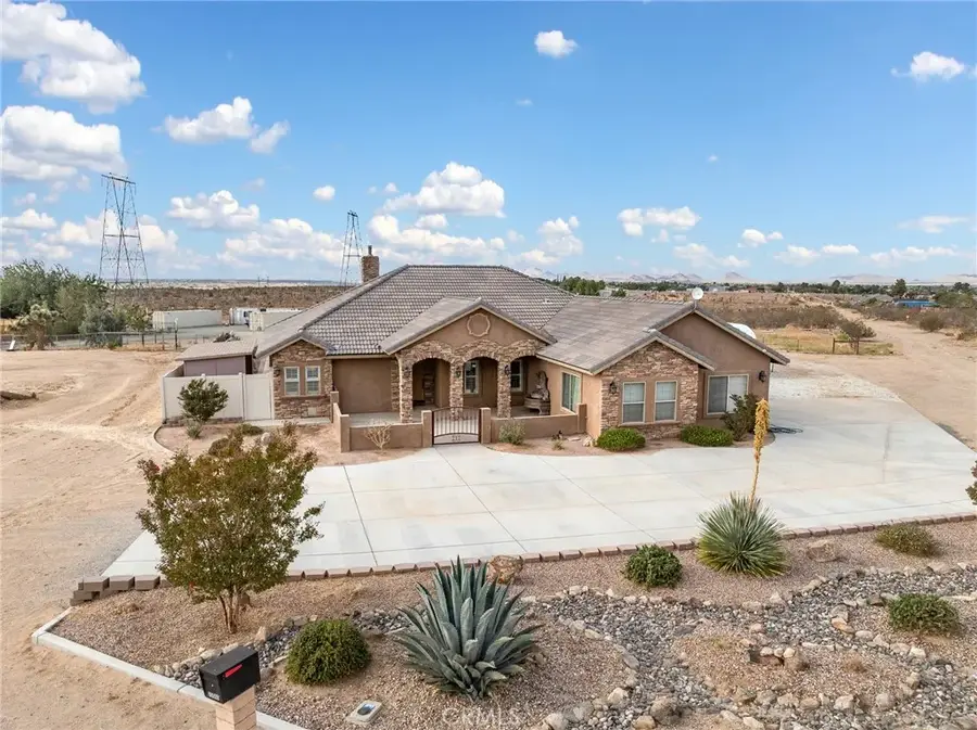 21080 Santa Rosa, Apple Valley, CA 92308 - Image #2