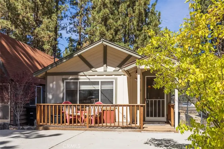 803 Robinhood Boulevard, Big Bear City, CA 92314 - Image #2