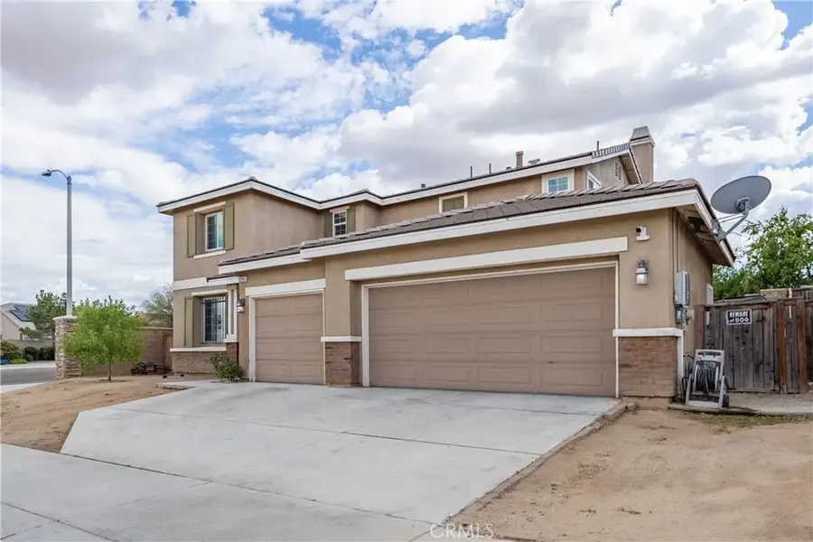 13295 Hollister, Hesperia, CA 92344 - #3