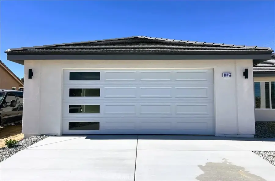 16452 Llanada Avenue, Victorville, CA 92394 - Image #3