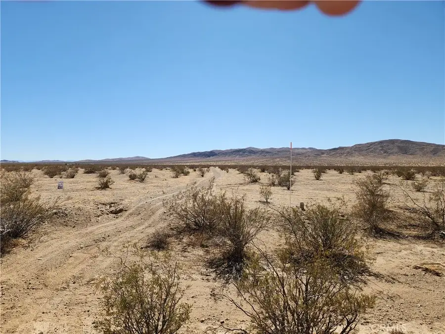 33 Panamint, Helendale, CA 92342 - #3