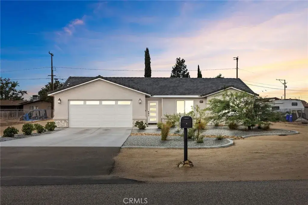 13076 Chief Joseph, Apple Valley, CA 92308 - Image #1