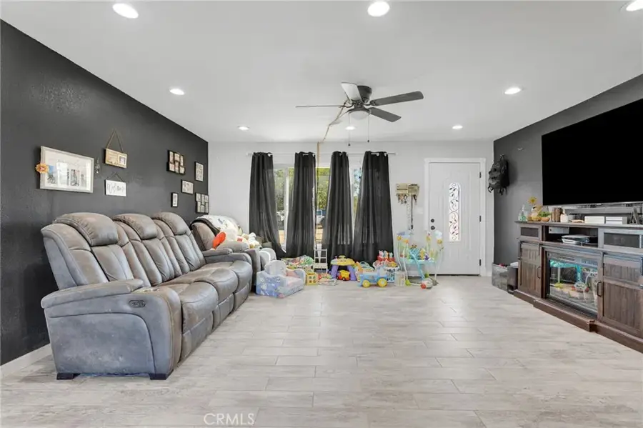 9982 El Sereno, Lucerne Valley, CA 92356 - Image #2