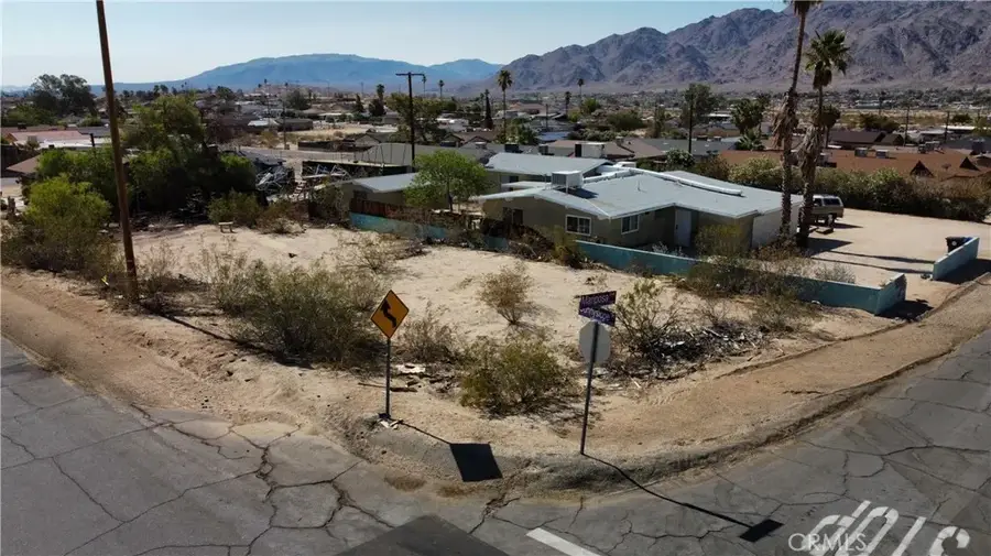 703 Sunnyslope, Twentynine Palms Yucca Valley, CA 92277 - Image #3